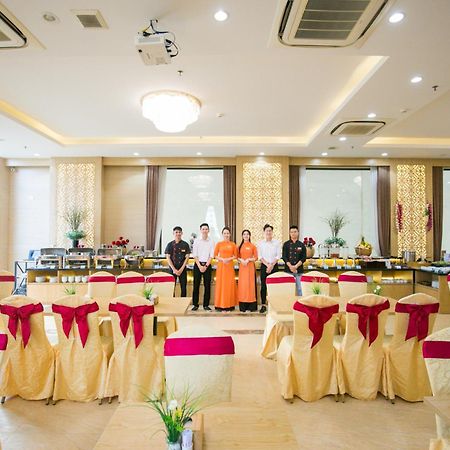 Lavencos Hotel Дананг Екстериор снимка