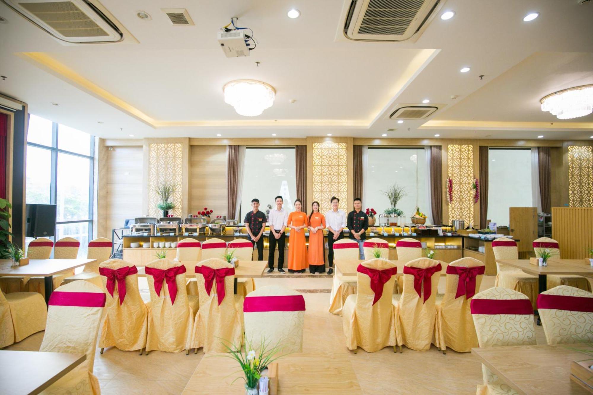 Lavencos Hotel Дананг Екстериор снимка
