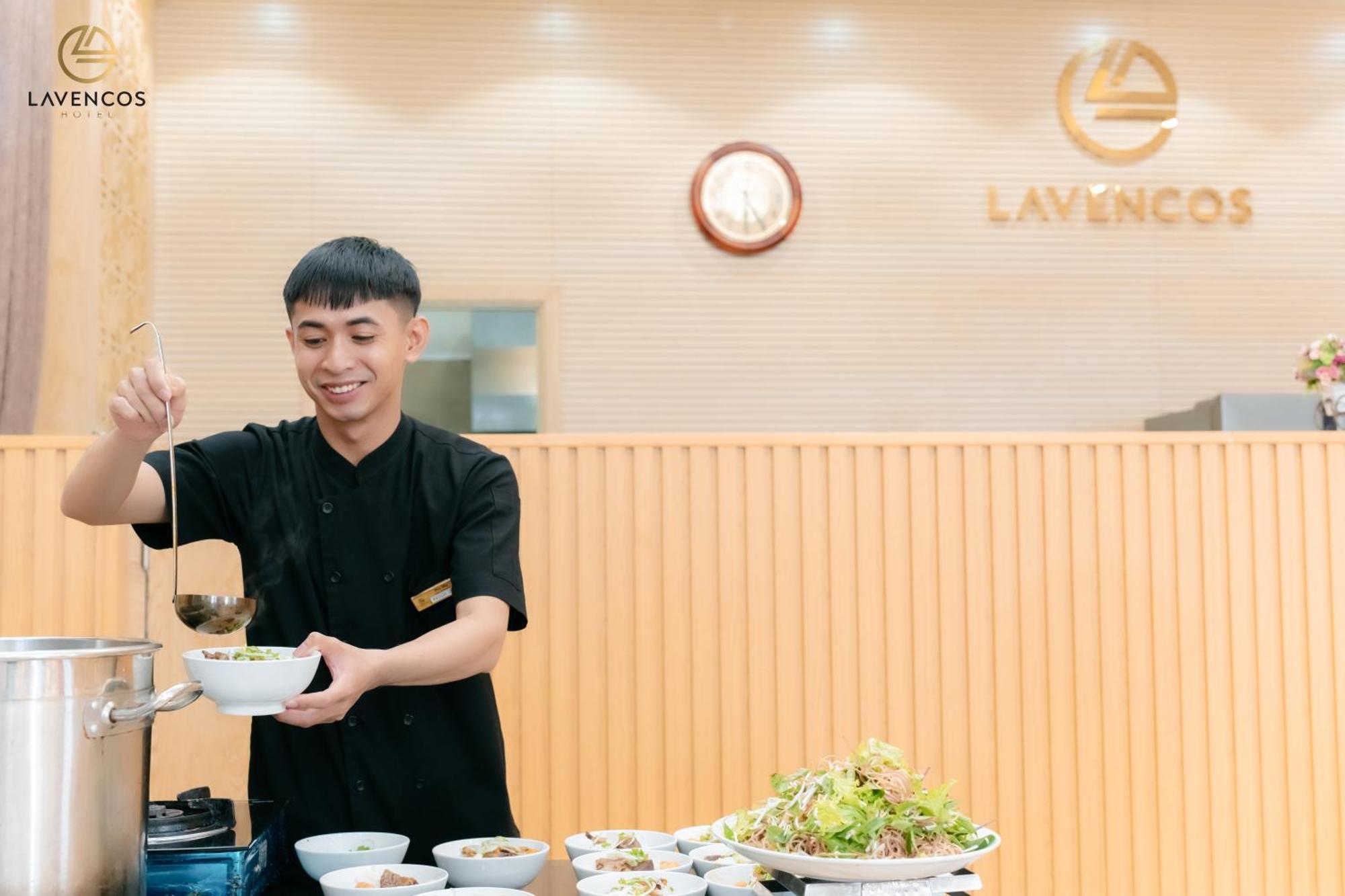 Lavencos Hotel Дананг Екстериор снимка