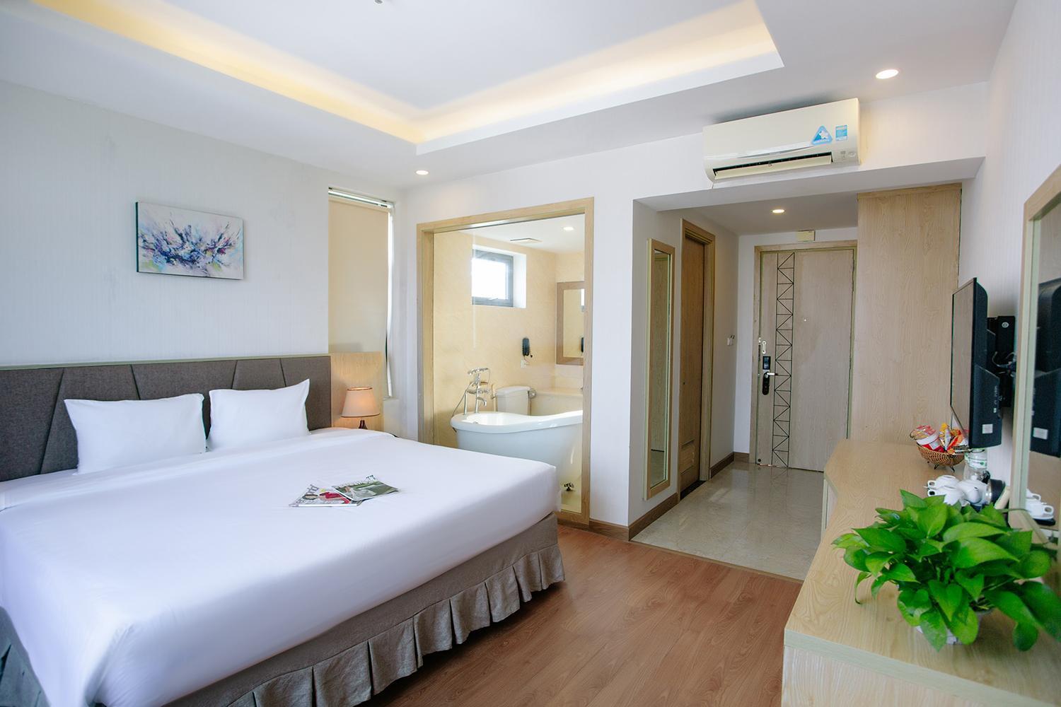 Lavencos Hotel Дананг Екстериор снимка
