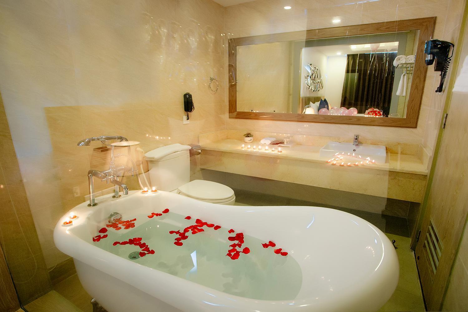 Lavencos Hotel Дананг Екстериор снимка